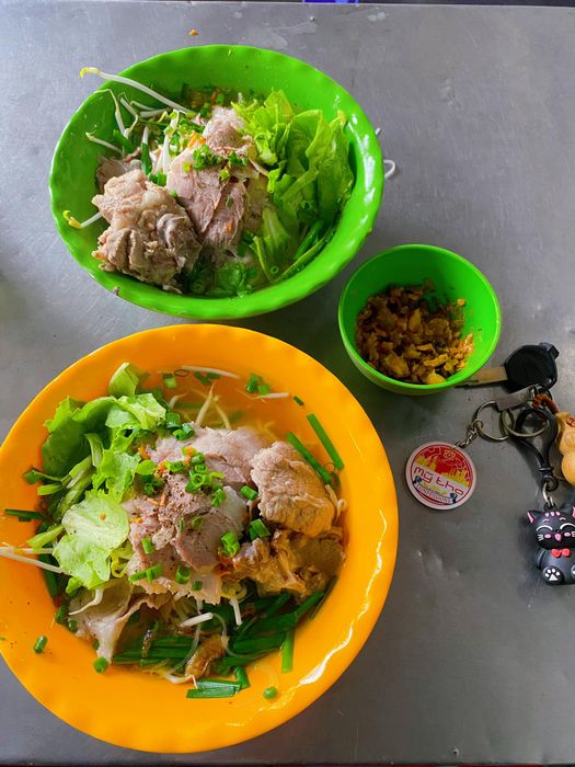 Hình ảnh tô hủ tiếu thơm ngon đặc trưng tại quán Dì Đào