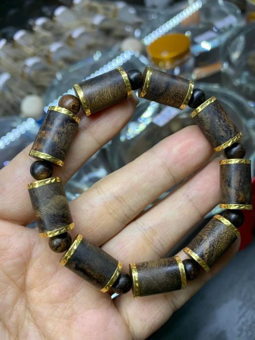 Không gian trưng bày ấn tượng tại Trầm Hương Thanh Vân