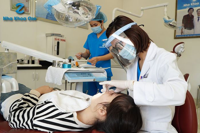 Hình ảnh phòng khám đạt chuẩn quốc tế tại Nha Khoa Oze