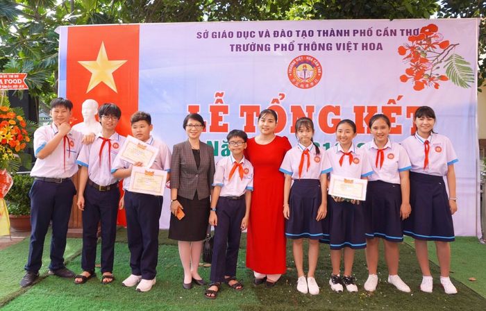 Trường Việt Hoa Cần Thơ hình ảnh 2