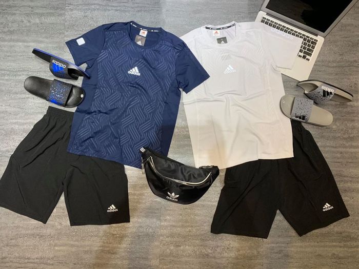 Không gian mua sắm tại TOM SHOP