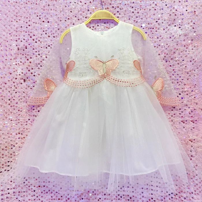 Bộ sưu tập thời trang đa dạng tại Shop Trẻ Thơ