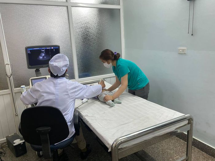 Hình ảnh thực tế tại Phòng Khám Đa Khoa 246 - Cơ sở 2: Không gian khám chữa bệnh hiện đại, tiện nghi
