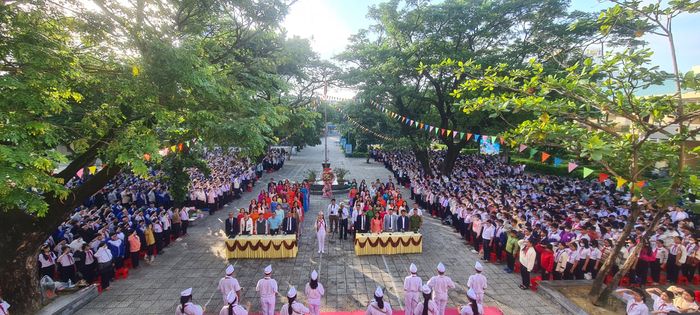Hình ảnh ấn tượng về ngôi trường THCS Lê Lợi - Đà Nẵng