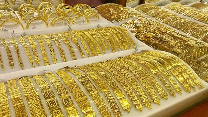Hình ảnh minh họa phong cách trang sức tại tiệm vàng