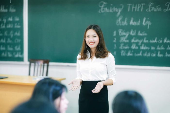 Hình ảnh minh họa sống động về mối quan hệ thầy trò - Nguồn tư liệu giáo dục