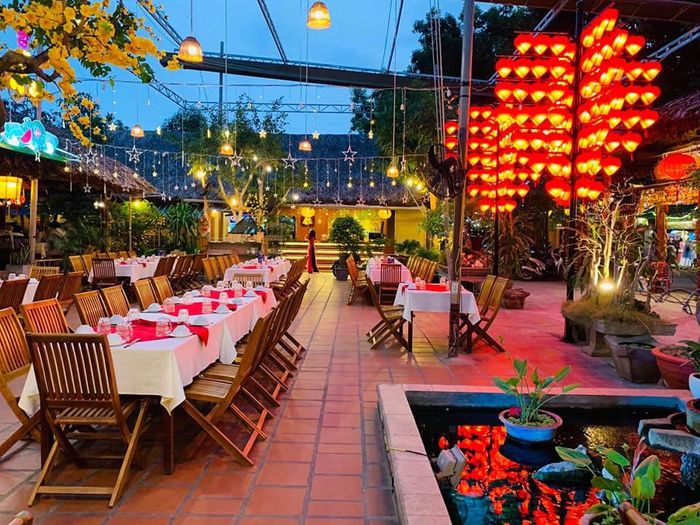 Ảnh 1 - An Việt Thôn Restaurant: Không gian tiệc sinh nhật sang trọng và hiện đại
