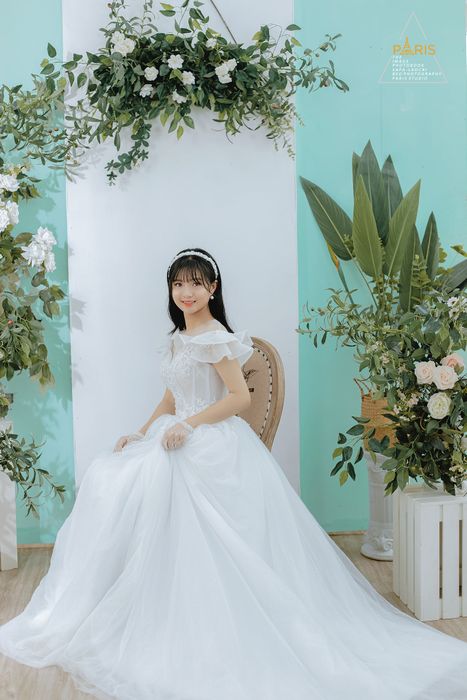 Khoảnh khắc tỏa sáng cùng váy cưới Paris Wedding - Ảnh 2