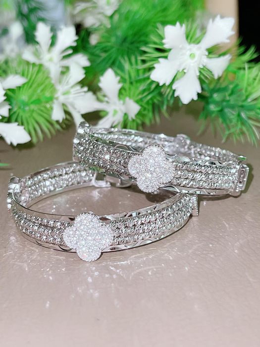 Bộ sưu tập trang sức độc đáo tại Tiệm Vàng Hoàng Yến An Đông 1 qua góc nhìn nghệ thuật