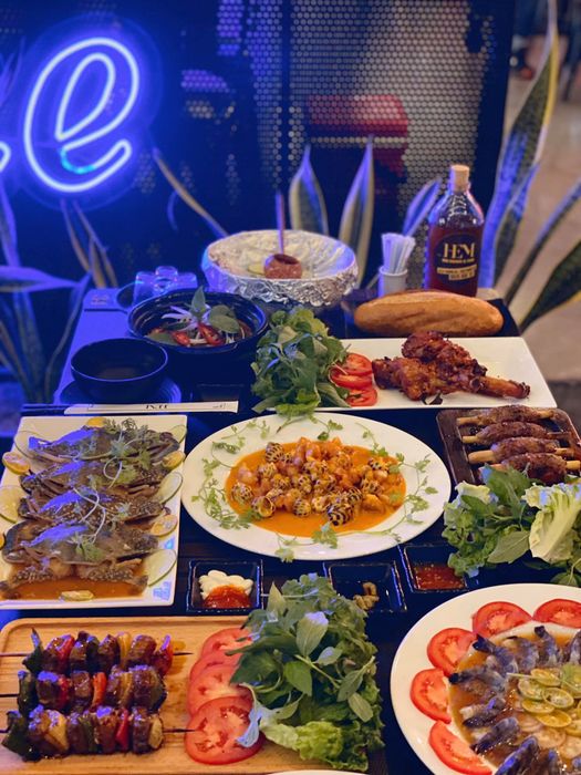 Ảnh 3 - HEM Mixdrinks & Food - Góc check-in cùng những món ngon đầy sáng tạo
