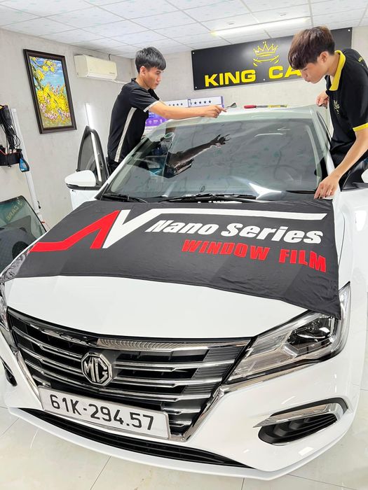 Hình ảnh 2: Quy trình phủ nano bảo vệ chuyên nghiệp tại KING CARE AUTO