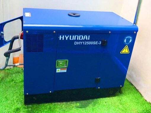 Máy phát điện Hyundai 10KW 3 pha DHY12500SE-3