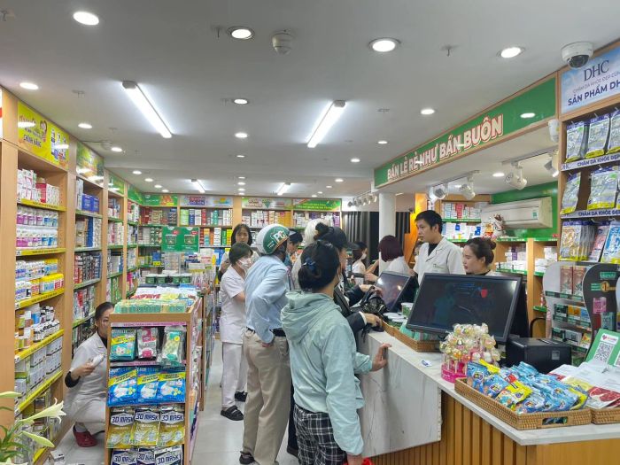 Không gian nhà thuốc Phương Chính - Nét cổ kính giữa lòng Hà Nội