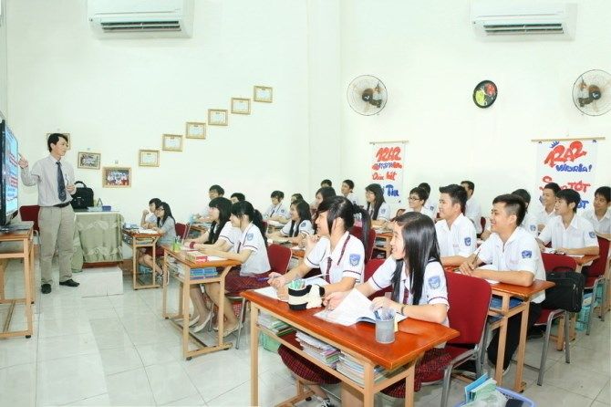 Ảnh 2 - Trường THPT An Dương Vương: Ngôi trường mang tên vị vua anh hùng với kiến trúc khang trang, nơi ươm mầm tri thức cho thế hệ trẻ.