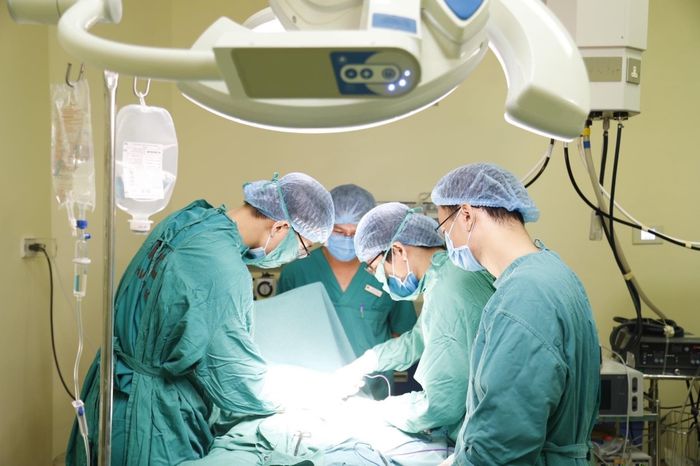 Hình ảnh minh họa: Đội ngũ y tế chống dịch Covid-19