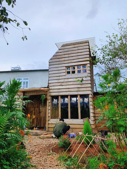 Nomad Home & Coffee Dalat - Không gian sống động giữa vườn cây xanh mát