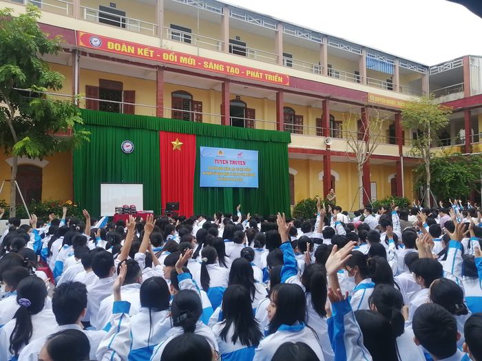 Hình ảnh ấn tượng về THPT Nguyễn Trãi - ngôi trường với bề dày lịch sử