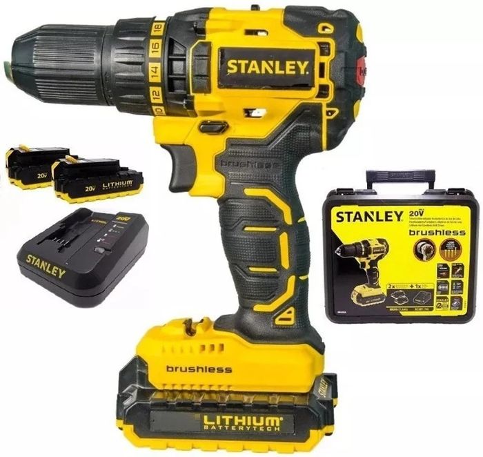 Hình ảnh thực tế máy khoan Stanley trong quá trình thi công