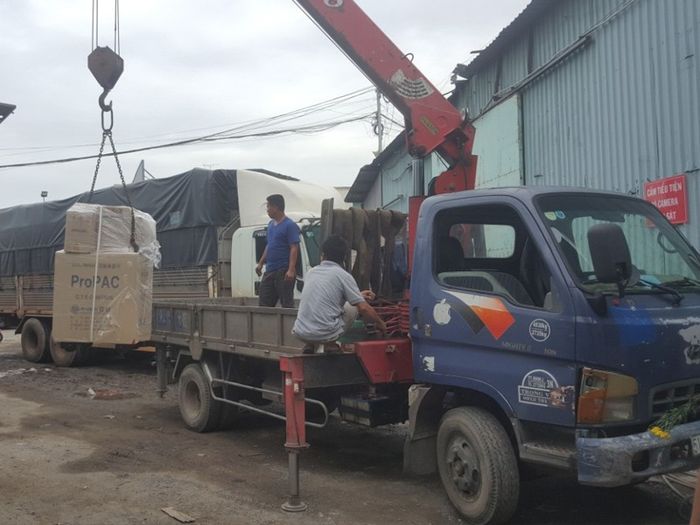 Hình ảnh đội xe vận tải Châu Phát Đạt