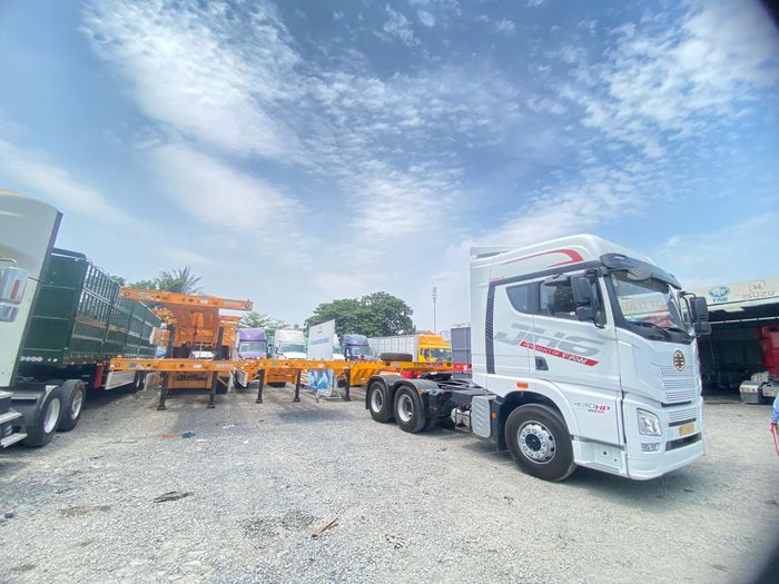 Hình ảnh hệ thống kho bãi hiện đại của Á Châu