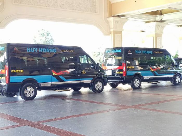 Hình ảnh thực tế xe Huy Hoàng Limousine