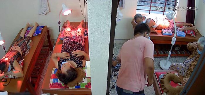 Hình ảnh chân thực về quy trình khám chữa bệnh chuẩn mực tại Phòng Khám Chuyên Khoa Y Học Cổ Truyền Quang Thành Đức