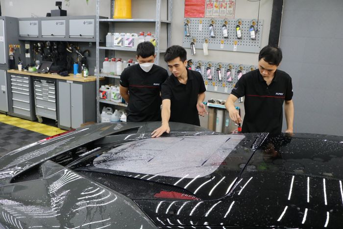 Hình ảnh học viên thực hành tại Detailing Vietnam