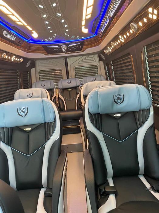 Hình ảnh xe Limousine Hoa Mai