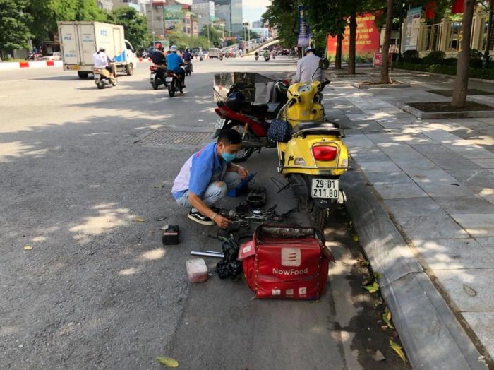 Hình ảnh thực tế hoạt động cứu hộ ô tô của Trung Hiếu