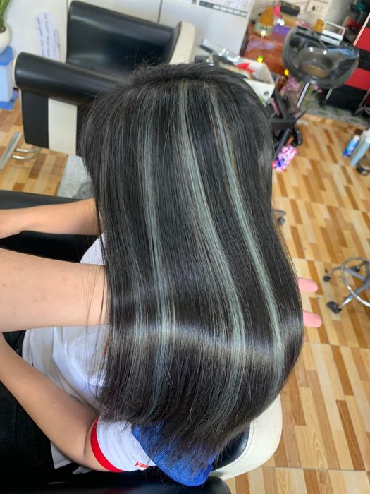 Hình ảnh thực tế tại Hair Salon Phú Nguyễn - Phong cách chuyên nghiệp