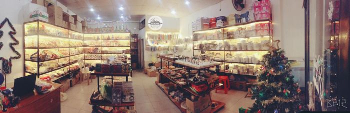 Không gian trưng bày đầy màu sắc tại Bột Mỳ Shop - Ảnh 1