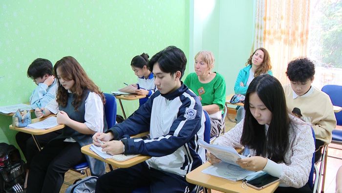 Hình ảnh không gian học tập hiện đại tại Trung Tâm Ngoại Ngữ Sunshine