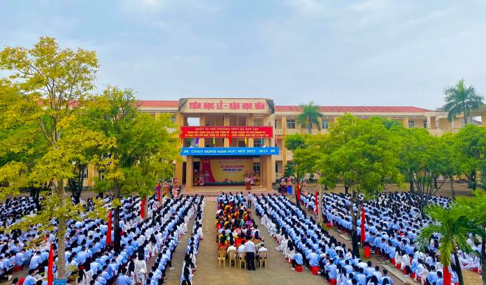 Hình ảnh nổi bật về Trường THPT Hà Huy Tập