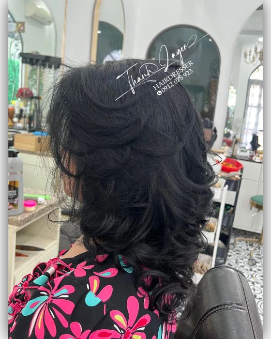 Phong cách thiết kế hiện đại tại Salon Thanh Layer