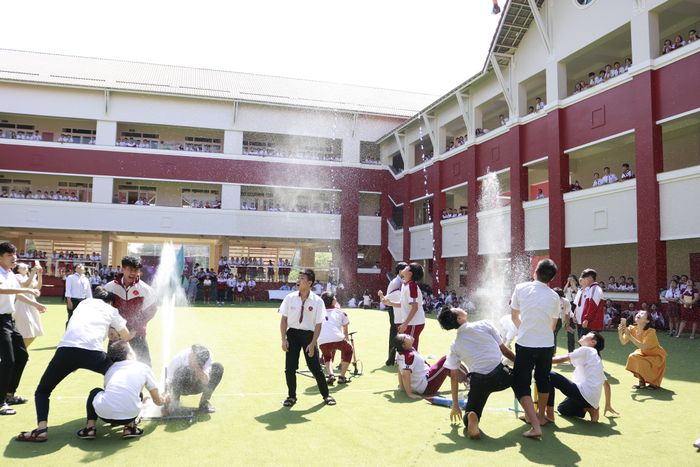 Cơ sở vật chất hiện đại tại Trường Hoàng Việt