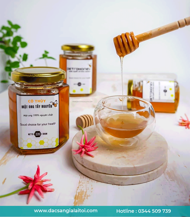 Bộ sưu tập mật ong nguyên chất tại Cô Thủy