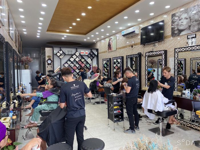 Không gian hiện đại tại Ấn Tượng Hair