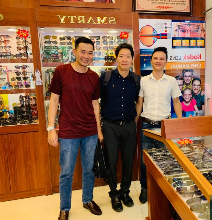 Kính Mắt Niềm Tin ảnh 2