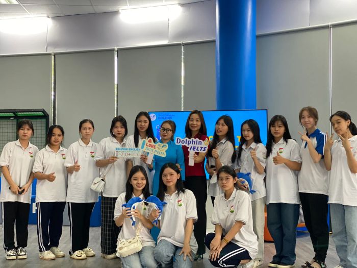 Hoạt động ngoại khóa sôi nổi tại Dolphin English