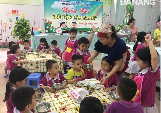 Khung cảnh sinh động tại Trường Mầm non 20-10 - Nơi ươm mầm những tài năng tương lai