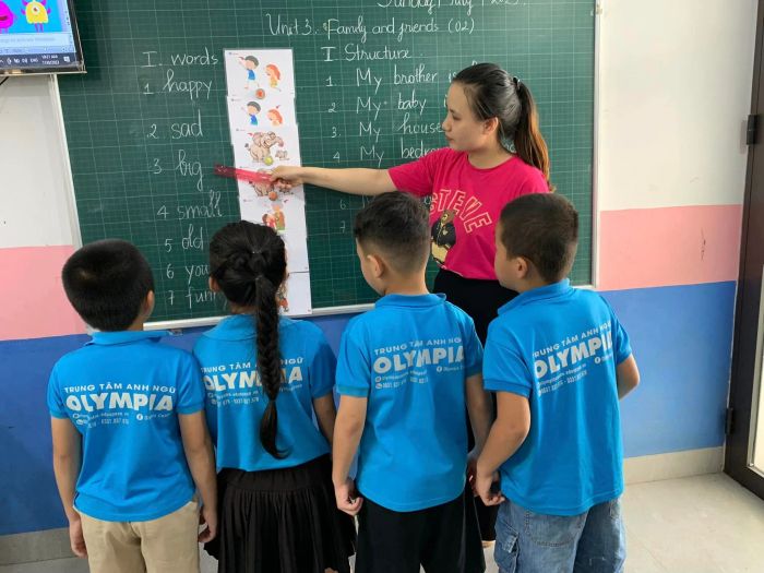Giờ học tương tác đầy hứng khởi tại Olympia Centre