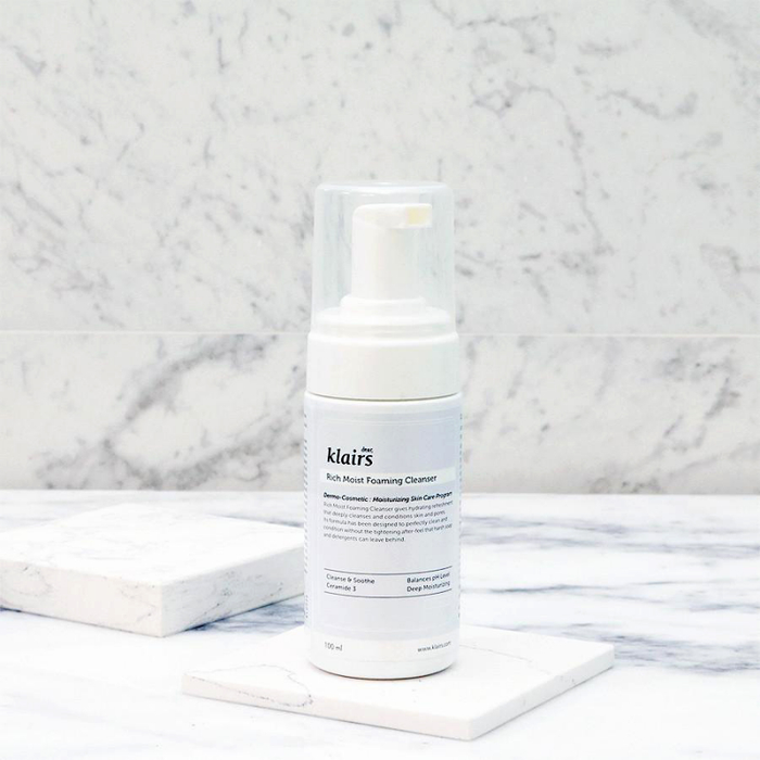 Hình ảnh thực tế Sữa rửa mặt Dear Klairs Rich Moist Foaming Cleanser (Ảnh 1)