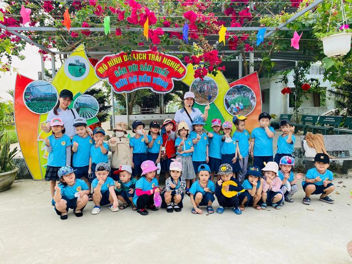 Hình ảnh ấn tượng về Trường Mầm non Hoa Phượng Đỏ