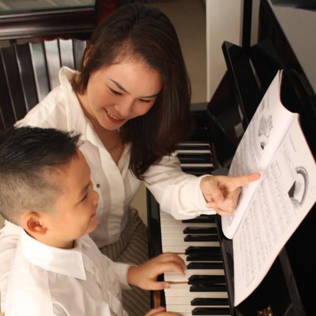 Giờ học đầy cảm hứng tại Si Giáng music school