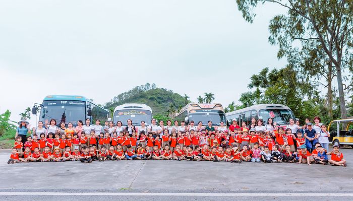 Ảnh 2: Trường Mầm non Hồng Thái Đông - Không gian xanh mát nuôi dưỡng những mầm non tương lai