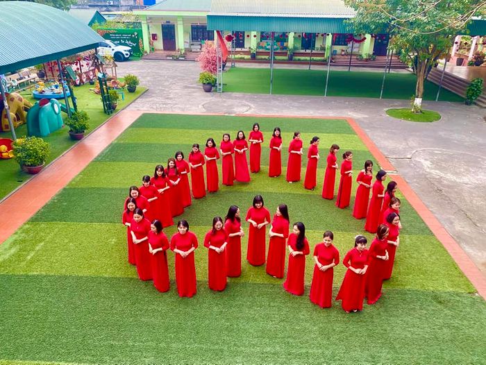 Hình ảnh Trường Mầm non Hoàng Quế - Không gian xanh mát cho bé vui học