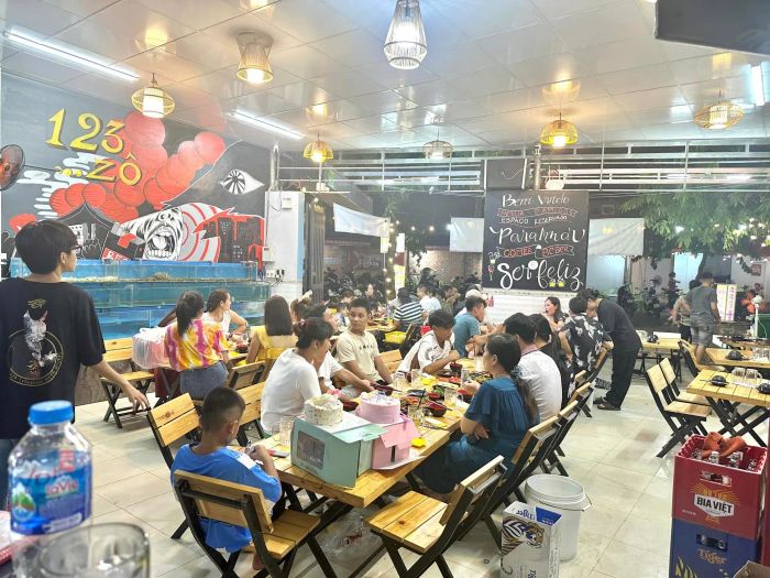 Không gian ấm cúng tại Quán nhậu 123 Zô - Song Hành