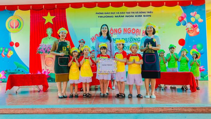 Hình ảnh Trường Mầm non Kim Sơn - Khuôn viên xanh mát như công viên