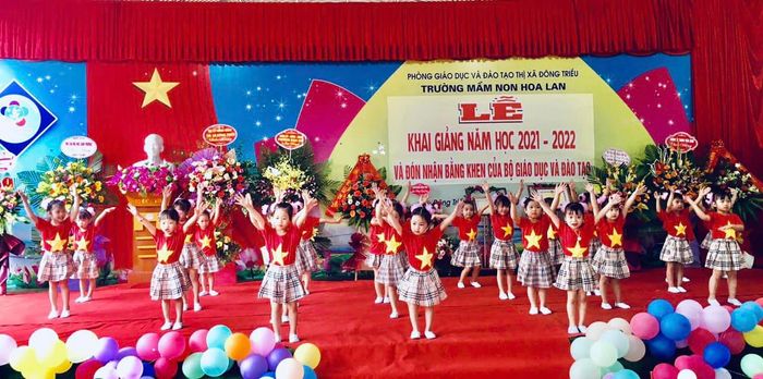 Hình ảnh 1: Trường Mầm non Hoa Lan - Ngôi trường xanh mát giữa lòng thị xã