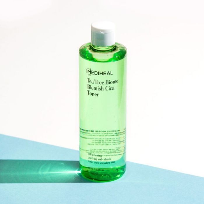 Nước Hoa Hồng Chiết Xuất Tràm Trà Và Rau Má Mediheal Tea Tree Biome Blemish Cica Toner ảnh 1